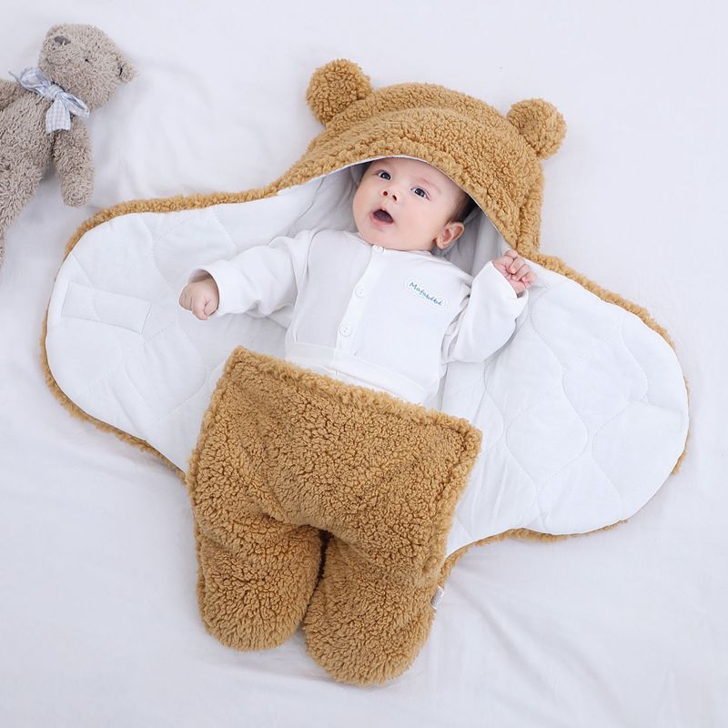 Baby Supplies for Newborn Baby in Autumn and Winter